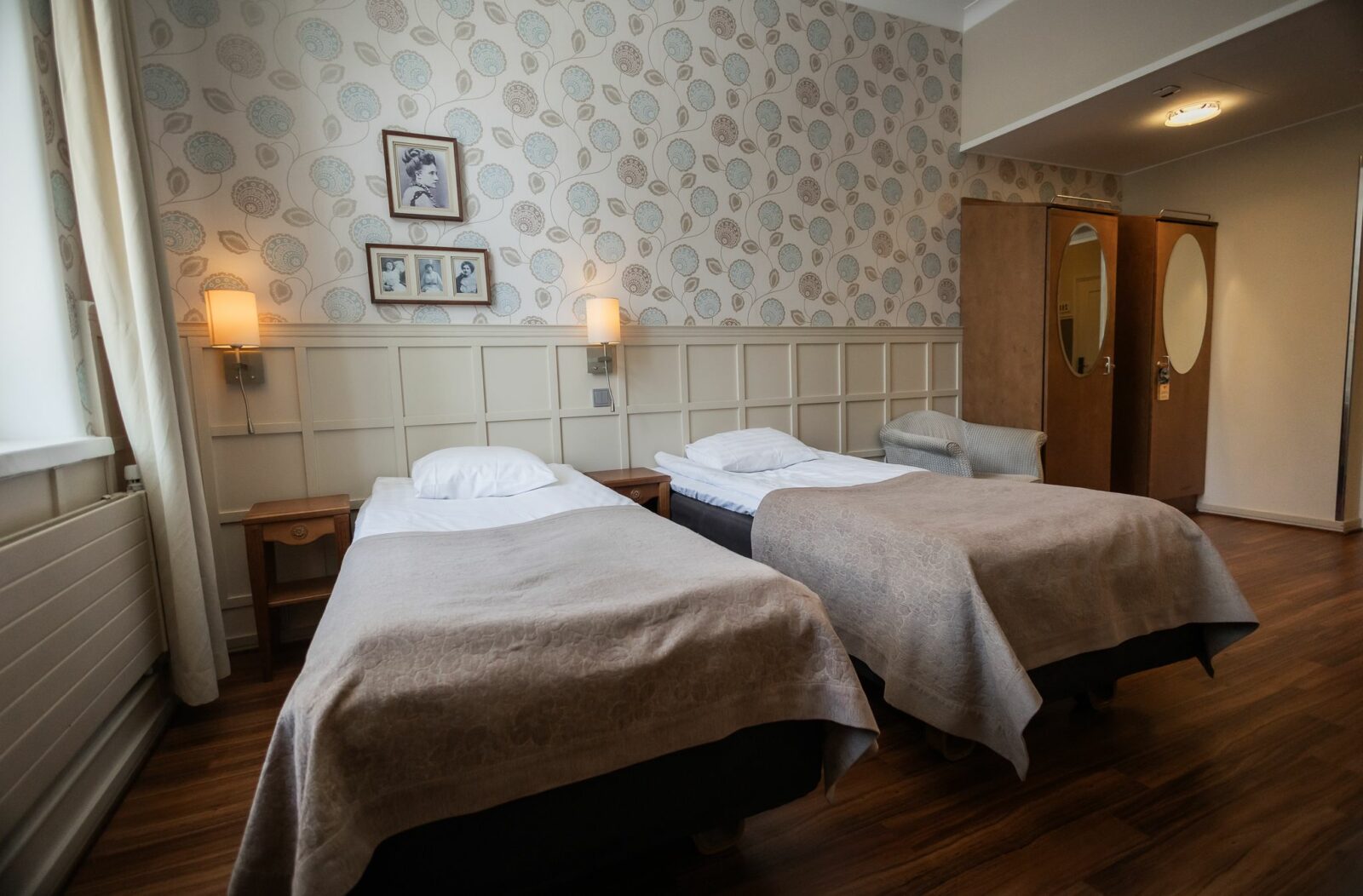 Hotelliyö alk. 50 €/hlö